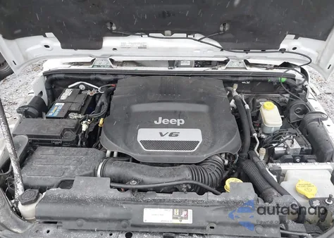 2016 Jeep Wrangler Unlimited Sahara из США, поврежденный, VIN 1C4BJWEG7GL122832